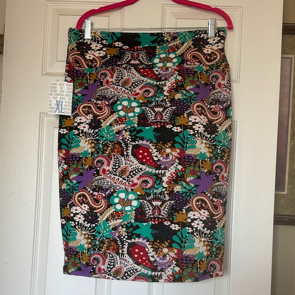 LuLaRoe Cassie Pencil Skirt
